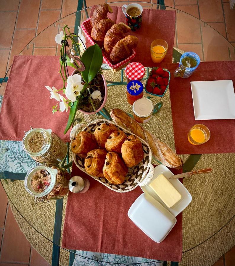 Bed and Breakfast Bastide Beaudinard Aubagne Esterno foto
