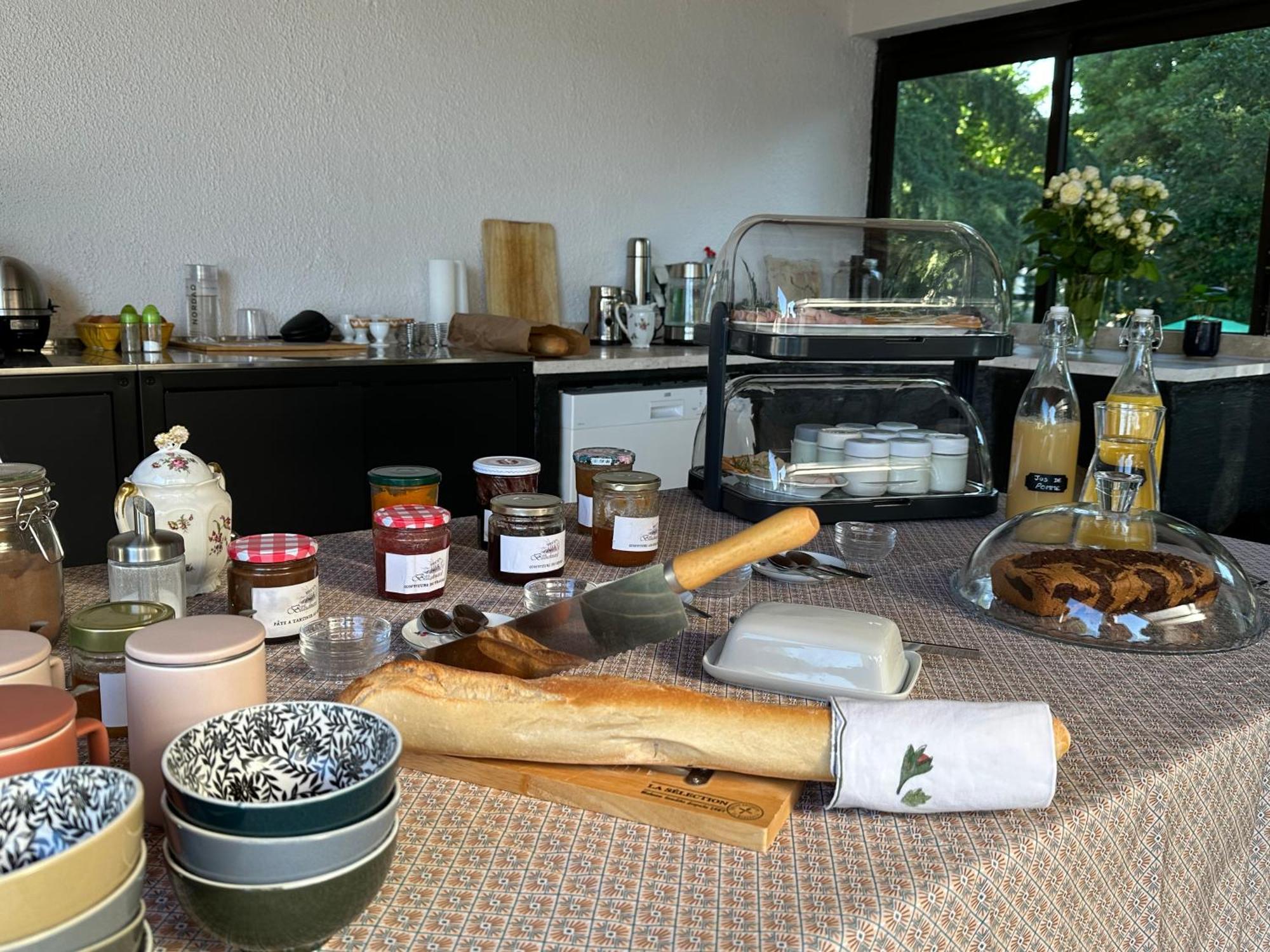 Bed and Breakfast Bastide Beaudinard Aubagne Esterno foto